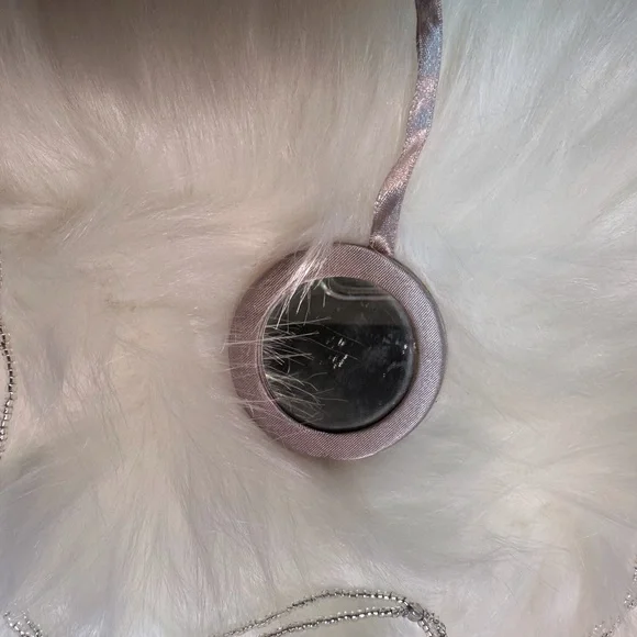 Beaded Valerie Stevens clutch - Picture 3 of 9